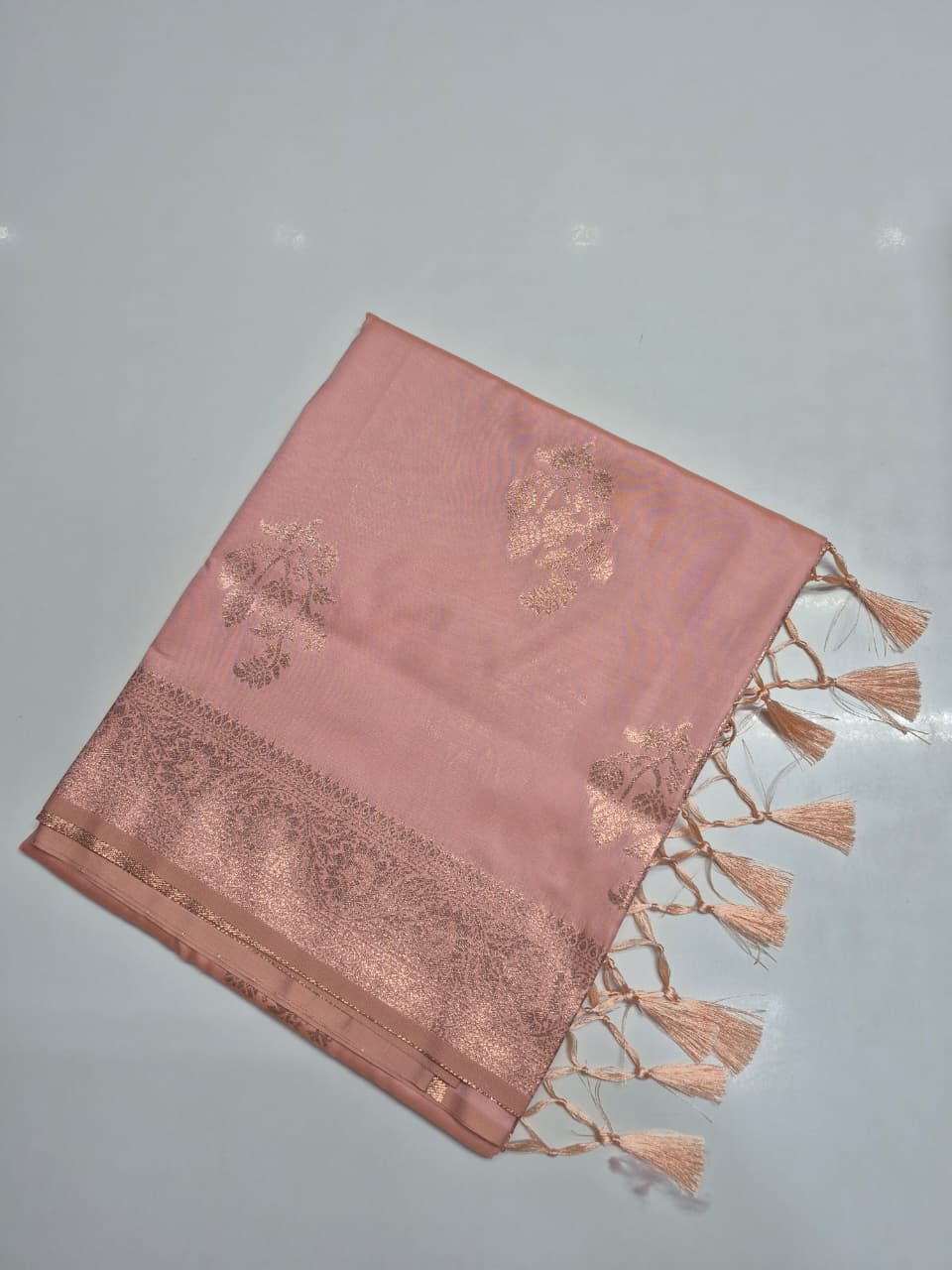 Banarasi with Butta Saree ( RK0002)