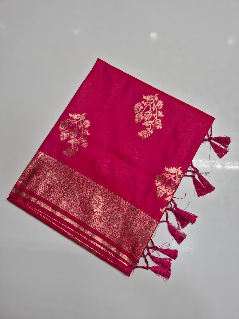 Banarasi with Butta Saree ( RK0002)