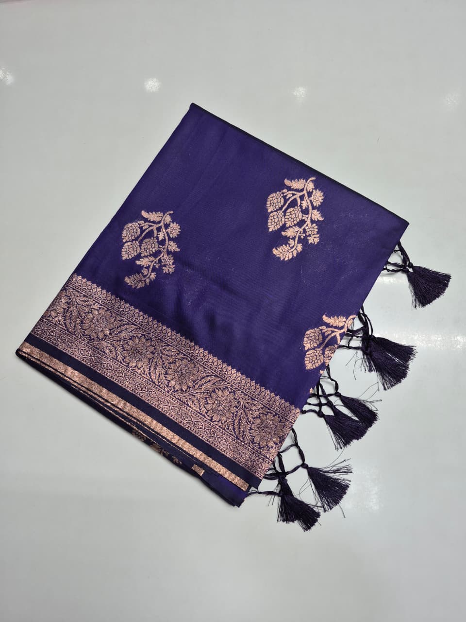 Banarasi with Butta Saree ( RK0002)