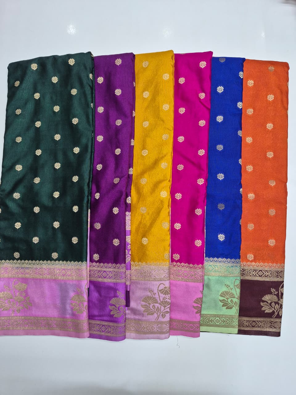 Semi Mysore Crepe with Small Butta Saree (RK0009)